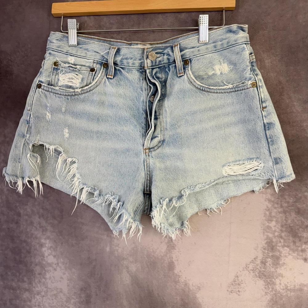 AGOLDE Denim Shorts Womens 28 High Rise Light Wash Distressed Cutoff Raw Hem